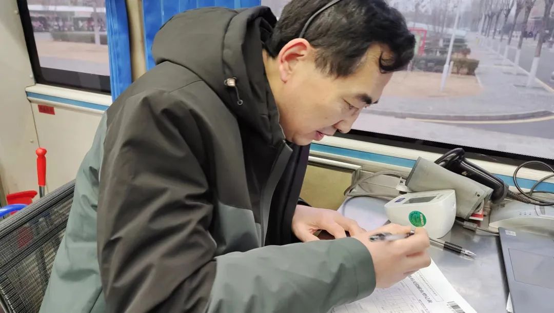 图片35.jpg