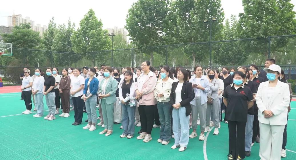 图片195.jpg