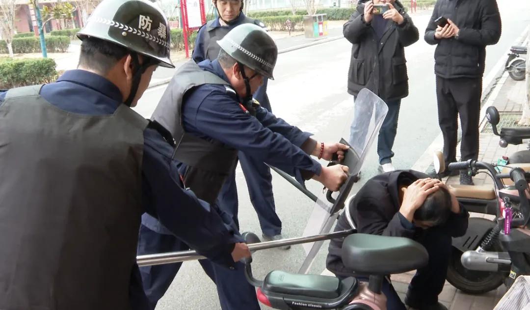 图片22.jpg 图片22.jpg